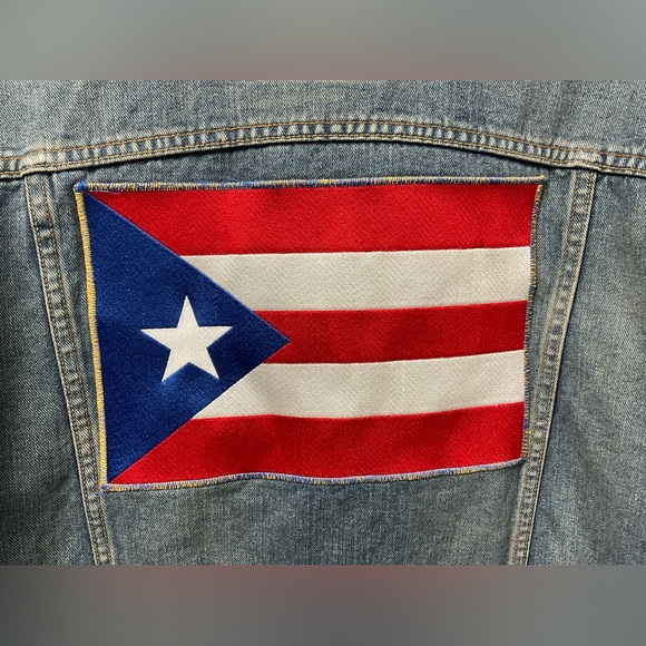 Levi Strauss & Co. Embroidered Puerto Rican Flag/Pacific Trucker Jean Jacket! - Picture 4 of 15
